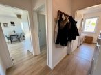 Neuwertige 2-Zimmer-Wohnung mit Balkon - Flur.jpg