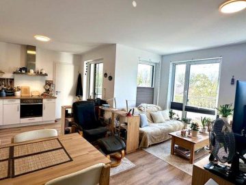 Moderne 2-Zimmer-Wohnung mit Balkon und heller Atmosphäre, 26133 Oldenburg, Wohnung