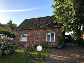 Charmantes Einfamilienhaus mit Garten in ruhiger Wohnlage – bezugsfrei!, 26419 Schortens, Haus