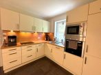 Modernes Einfamilienhaus in begehrter Lage – Neuwertig, exklusiv ausgestattet mit Sauna - Küche.jpg