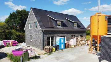 Krusenbusch: 4-Zimmer Doppelhaushälfte in Südausrichtung | Carport | KFW 40, 26135 Oldenburg, Doppelhaushälfte