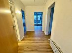 modernisierte, großzügige 2-Zimmer-Dachgeschosswohnung in Cloppenburg zu vermieten! - Flur.jpg